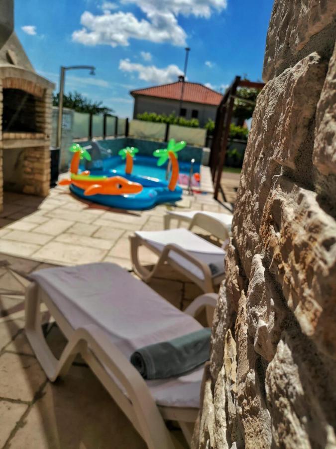 Luxury Apartment Alba With Pool カンファナル エクステリア 写真